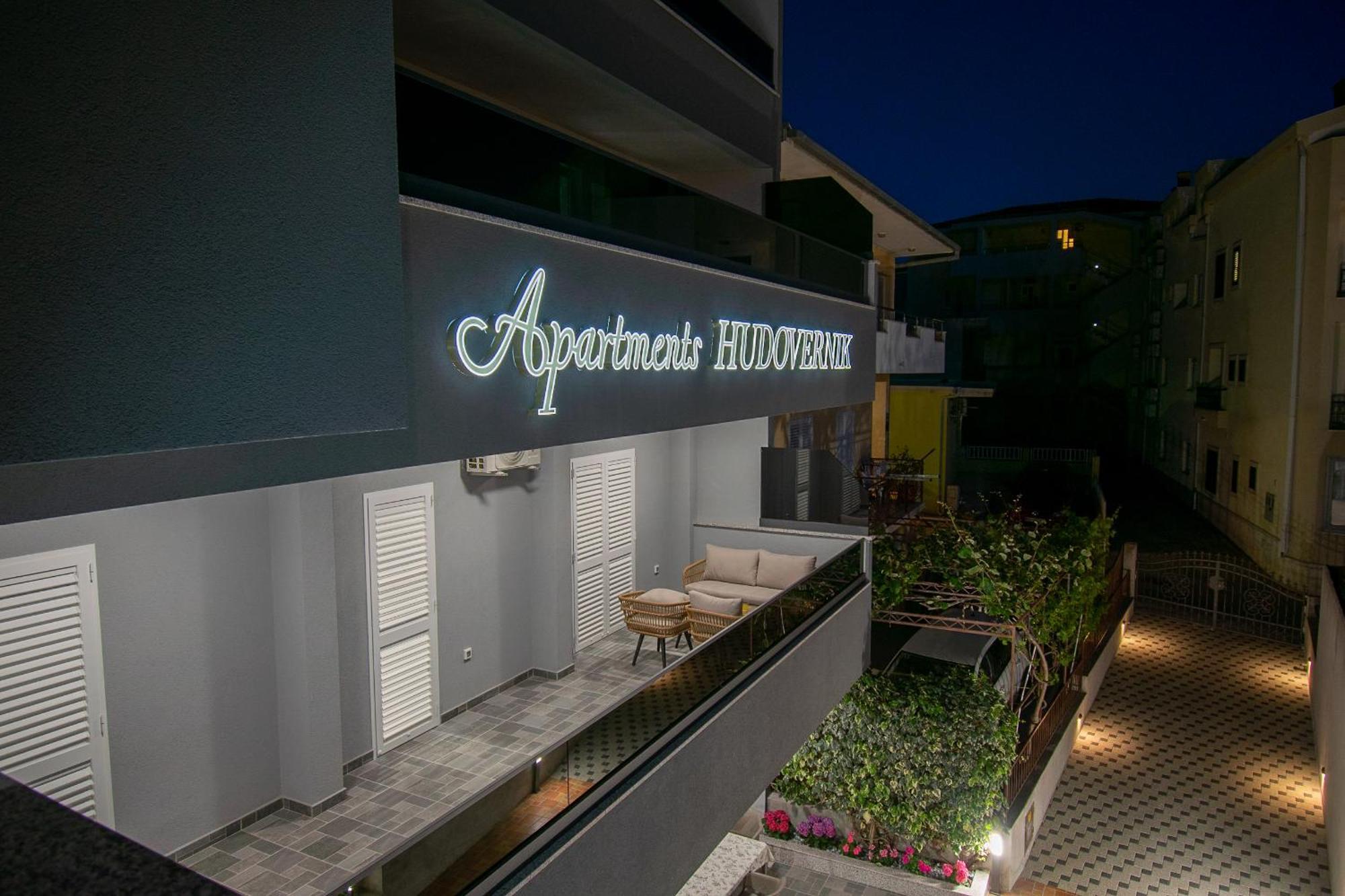 Apartments Hudovernik Башка-Вода Экстерьер фото