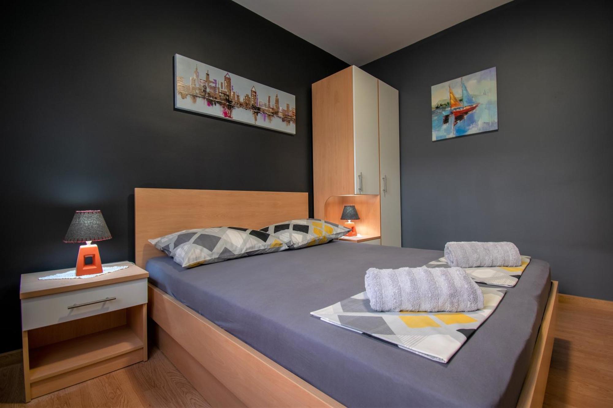 Apartments Hudovernik Башка-Вода Экстерьер фото