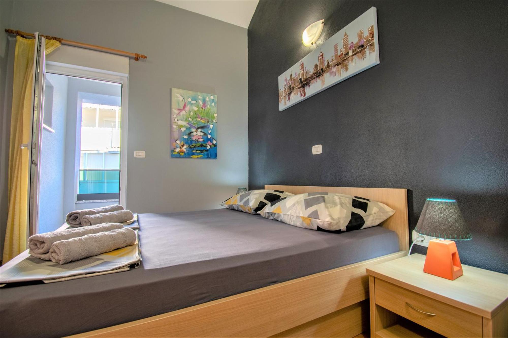 Apartments Hudovernik Башка-Вода Экстерьер фото