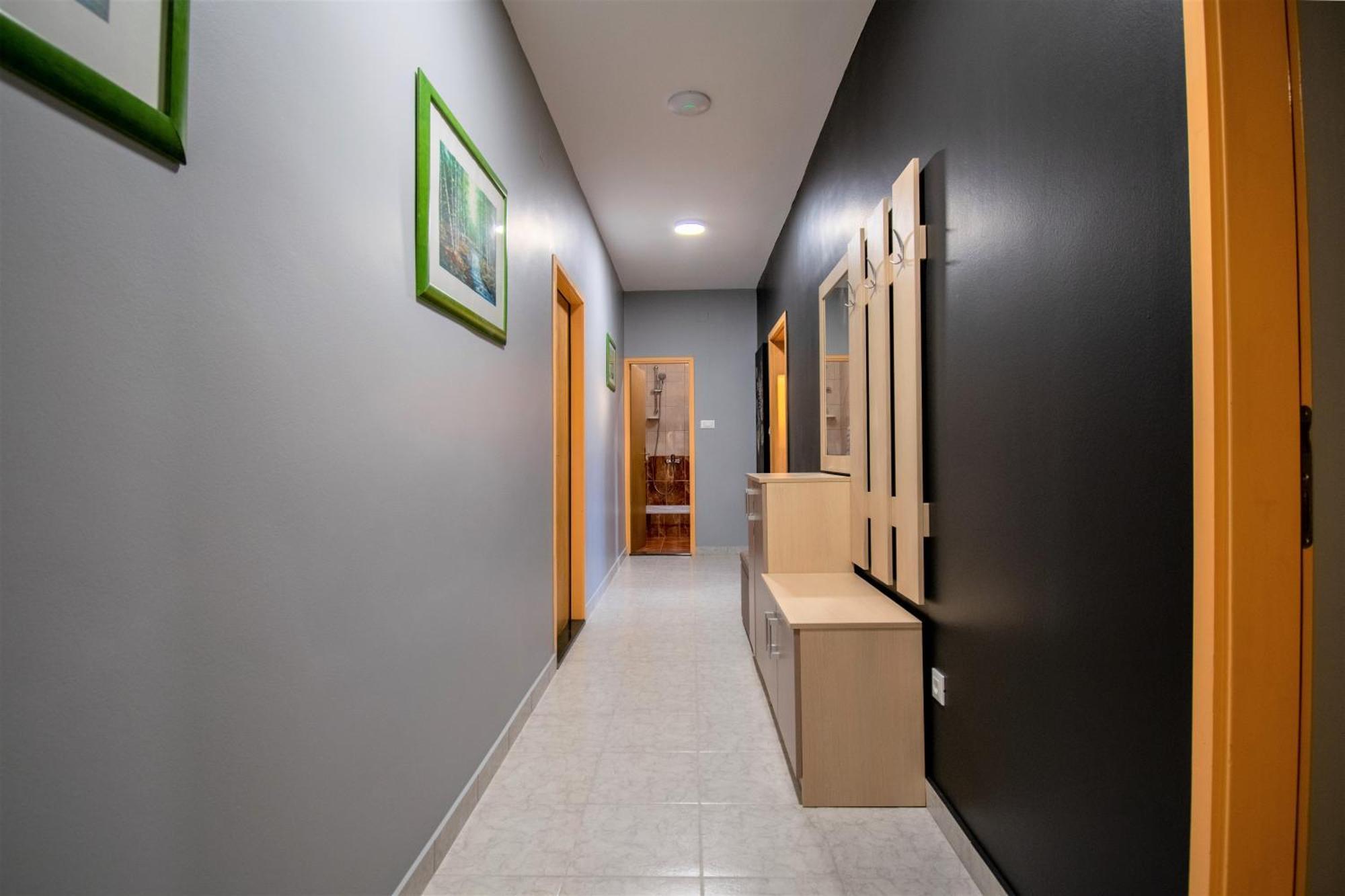 Apartments Hudovernik Башка-Вода Экстерьер фото