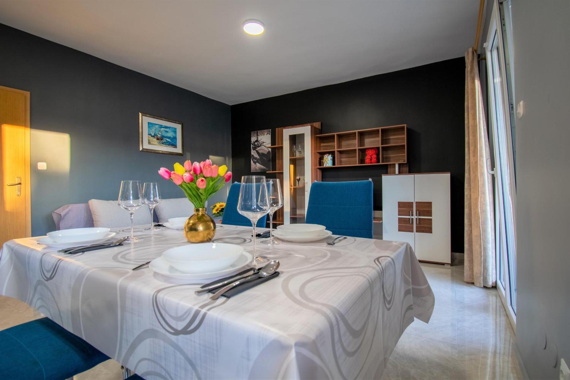 Apartments Hudovernik Башка-Вода Экстерьер фото