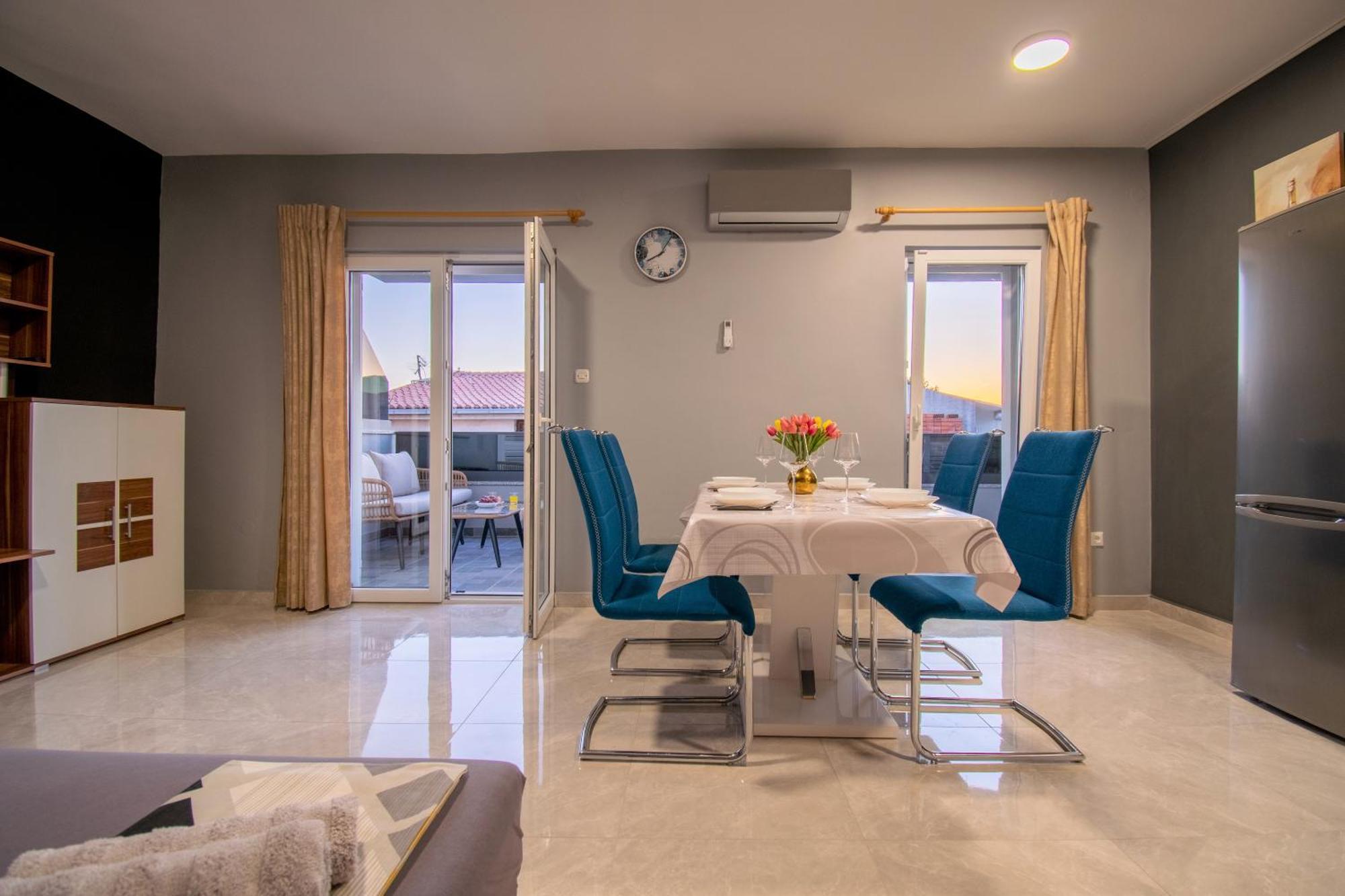 Apartments Hudovernik Башка-Вода Экстерьер фото